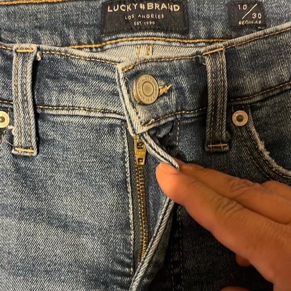 Lucky Brand Blue Skinny Jeans with Worn-In Look - Picture 6 of 16